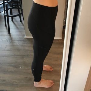 Lululemon Black Speed Up Tight 28